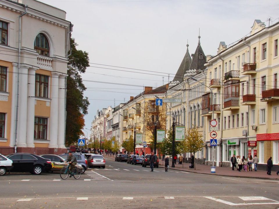  :        @Sumy_Chernigov_bot