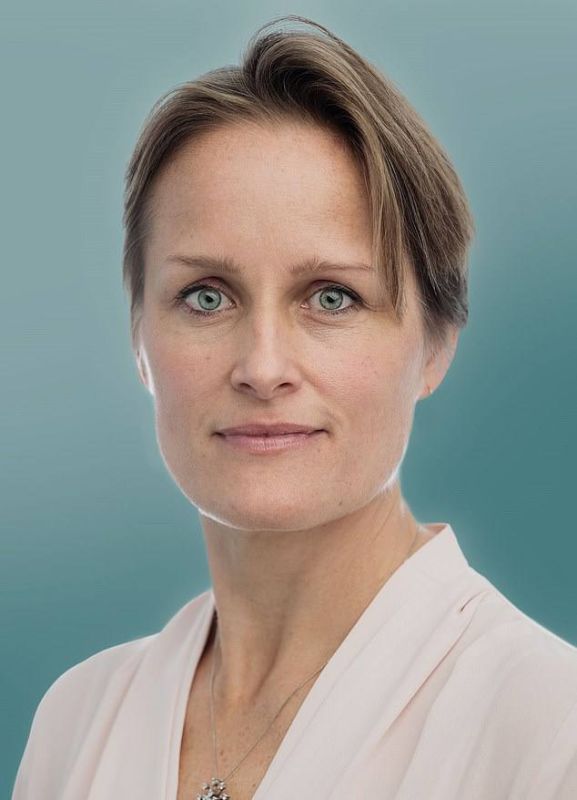 Олег Царёв: С момента появления новости о том, что в Великобритании назначена новая глава внешней разведки MI6, я писал об этом назначении и много рассказывал о любопытной истории ее семьи и том, что британцы поторопились... Олег Царёв: С момента появления новости о том, что в Великобритании назначена новая глава внешней разведки MI6, я писал об этом назначении и много рассказывал о любопытной истории ее семьи и том, что британцы поторопились...