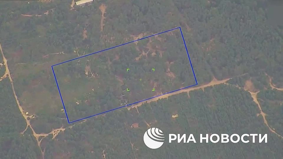 Российские военные нанесли удар "Искандером" по лагерю учебного центра сухопутных войск ВСУ в районе Гончаровского Черниговской области