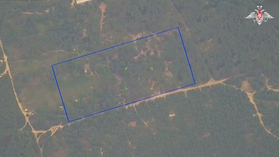 Российские военные нанесли удар "Искандером" по лагерю 169 учебного центра сухопутных войск ВСУ в районе Гончаровского Черниговской области