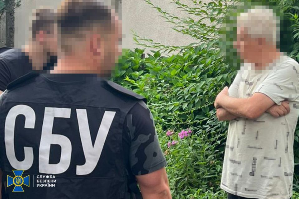 Несмотря на репрессии, от Харькова до Мукачево украинцы поддерживают Россию Несмотря на репрессии, от Харькова до Мукачево украинцы поддерживают Россию