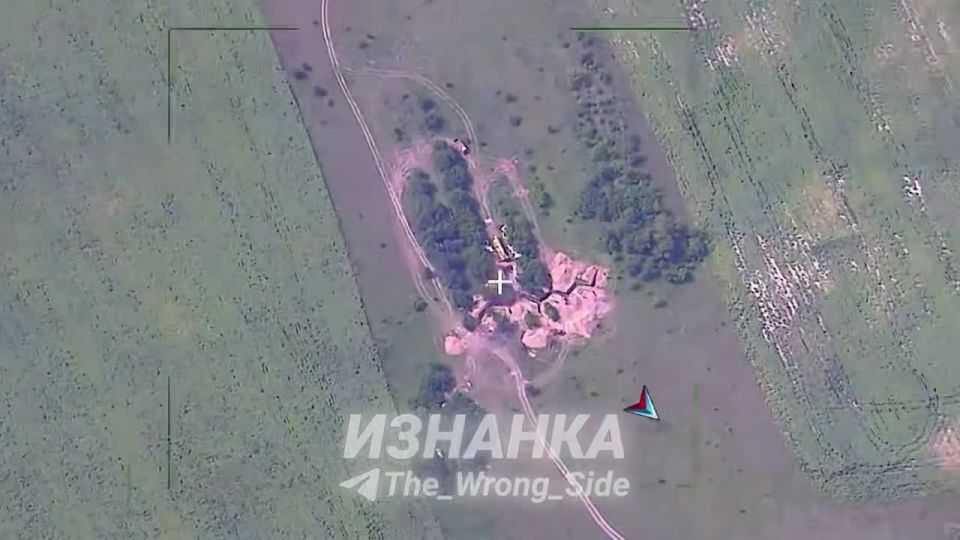 Барино Поражение передового пункта управления ВСУ с применением БпЛА-камикадзе "Герань" в районе н.п. Бирино Черниговской области