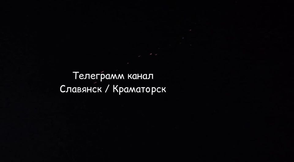 Сегодняшняя ночь не стала исключением для нашей авиациии, стабильно "снабжающей" Сумскую, Запорожскую, Харьковскую области и Донбасс отборными УМПК
