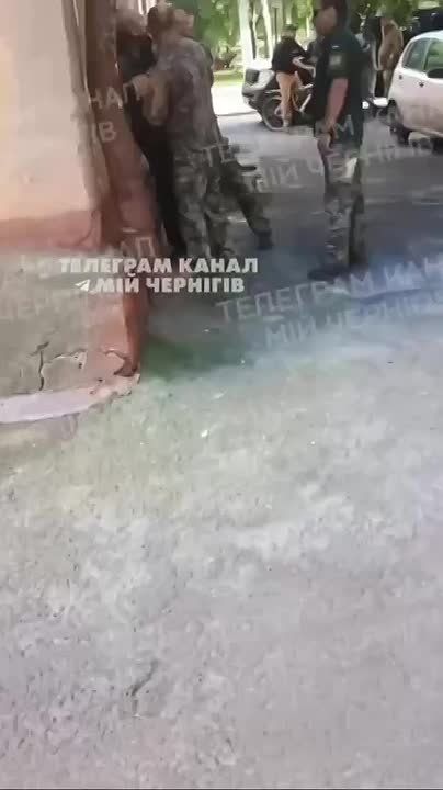 Армен Гаспарян: Бусификация в Чернигове в лучших традициях оккупации