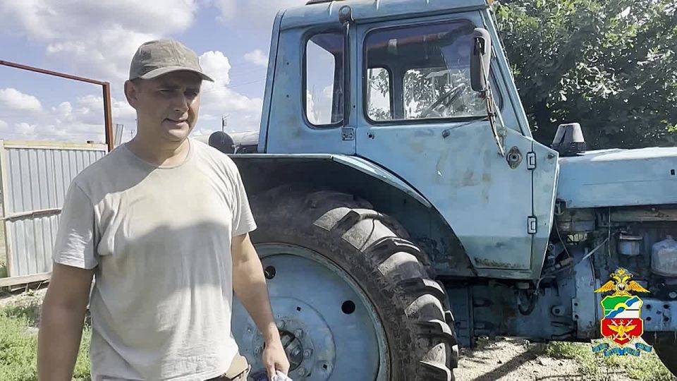 В Томской области сотрудники транспортной полиции вернули местному жителю похищенные мошенником 300 тысяч рублей