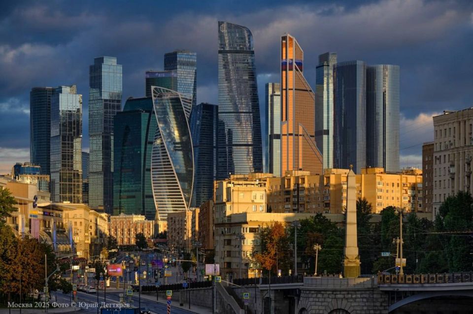 #Москва878. Сегодня мы отмечаем #ДеньМосквы – праздник, объединяющий историю, культуру и традиции нашей страны #Москва878. Сегодня мы отмечаем #ДеньМосквы – праздник, объединяющий историю, культуру и традиции нашей страны