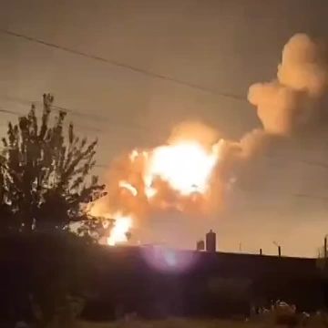 Евгений Поддубный: Нефтебаза в Нежине Черниговской области, подпитывающая украинскую группировку, была поражена ВС РФ минувшей ночью