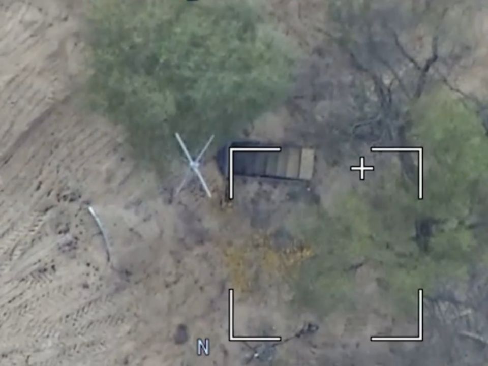 Комбинированный удар "Ланцетов" и "Гераней-2" под управлением операторов по пункту управления БПЛА ВСУ в районе приграничного села Погорельцы Черниговской области Комбинированный удар "Ланцетов" и "Гераней-2" под управлением операторов по пункту управления БПЛА ВСУ в районе приграничного села Погорельцы Черниговской области