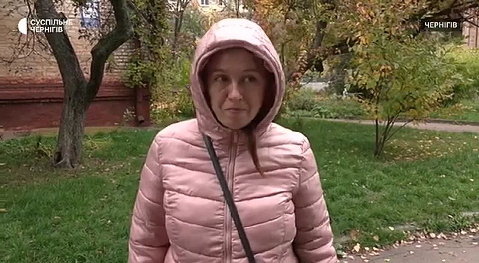 Владислав Евтушенко: Сюжет укропского телеканала про "пункты нэзламности" в Чернигове, отсутствие света, а также про набор воды на улице