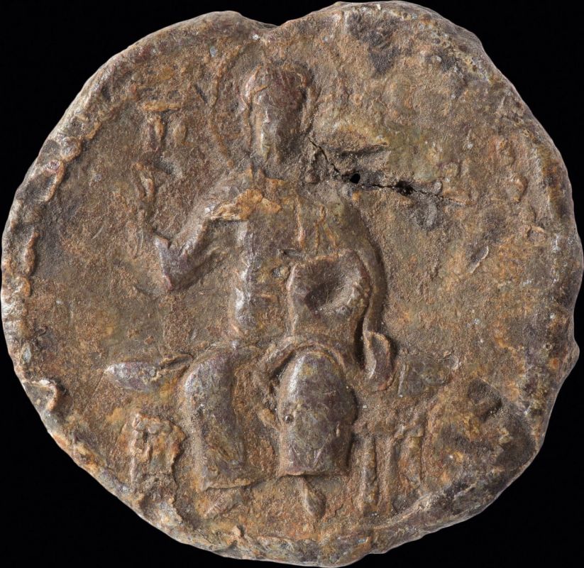 Украинский институт нацпамяти фальсифицировал старинную икону Украинский институт нацпамяти фальсифицировал старинную икону