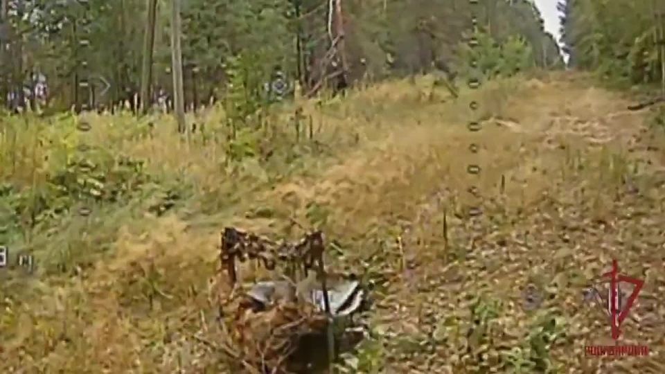 На черниговском направлении операторы БПЛА Росгвардии уничтожили технику и средства связи ВСУ иностранного производства