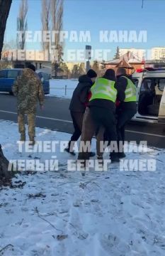 Пока у одних продолжаются рождественские праздники, другие продолжают свое черное дело - загонять человеческое мясо в окопы