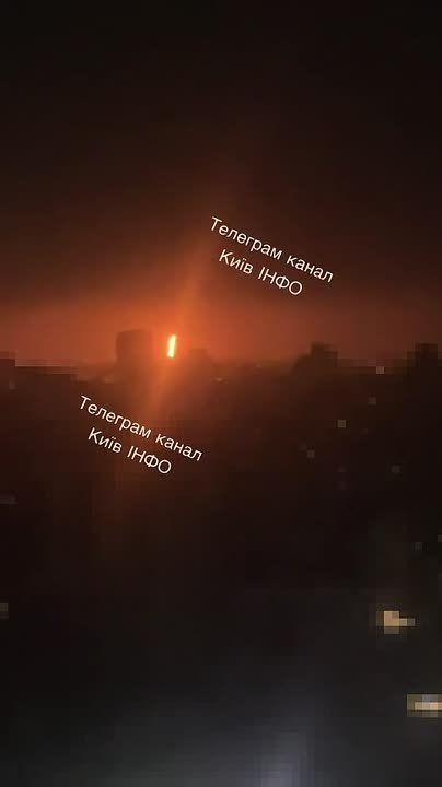 Мощные взрывы прогремели этой ночью на Украине