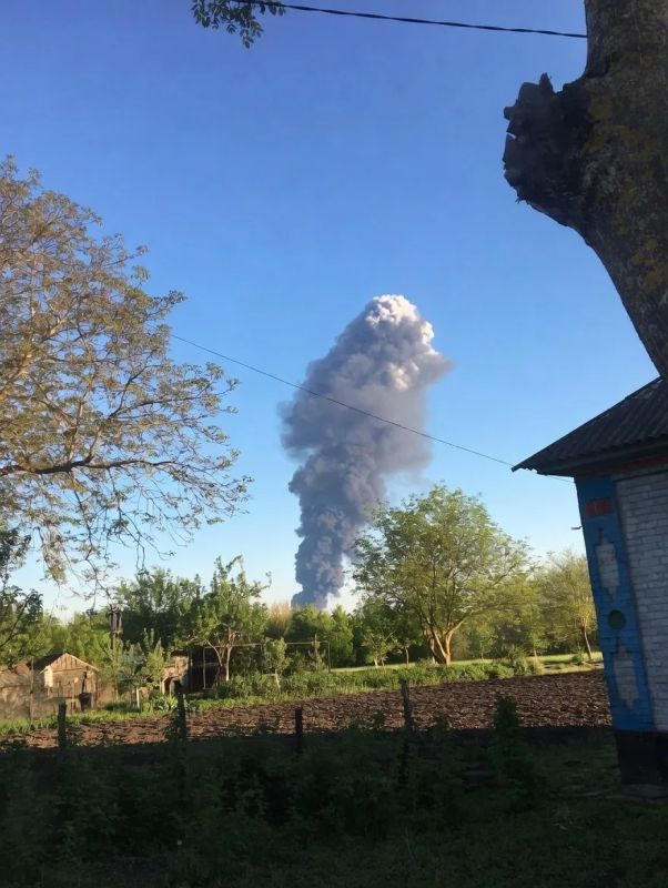 Геранька наведалась на Гнеденский газоперерабатывающий завод в районе черниговского села Гнединцы Геранька наведалась на Гнеденский газоперерабатывающий завод в районе черниговского села Гнединцы