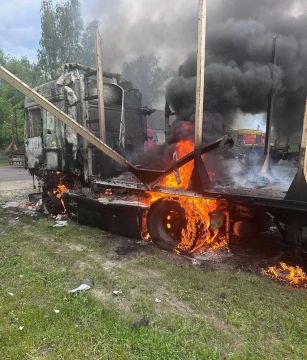 ВС РФ методично выносят грузовой транспорт противника, нарушая снабжение ВСУ
