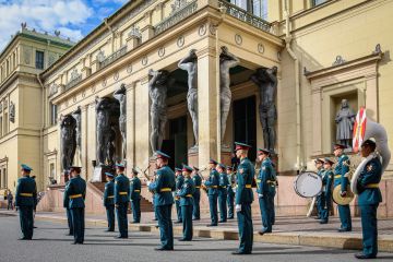 � �����-���������� � ��������������� �������� ������� ������� ����� ������-��������� ������ ���������� ���� ���������� �������� �����, ����������� ��� ������ ����� ������� ����������